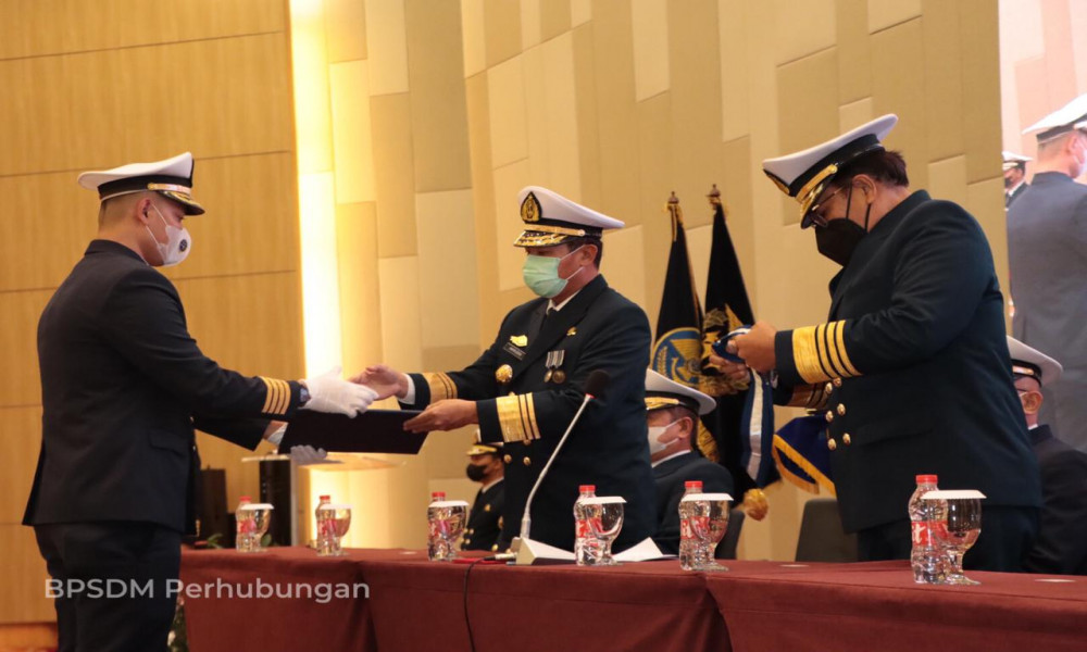 KEMENHUB LANTIK 61 PELAUT AHLI NAUTIKA DAN TEKNIKA TINGKAT I