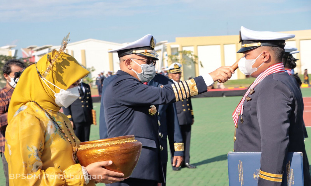 LANTIK 344 PERWIRA SISWA PROGRAM DIKLAT PENINGKATAN DAN PEMBENTUKAN, KAMPUS KEMENHUB SIAP DUKUNG TERWUJUDNYA SEKTOR PELAYARAN BERKELANJUTAN DAN RAMAH LINGKUNGAN