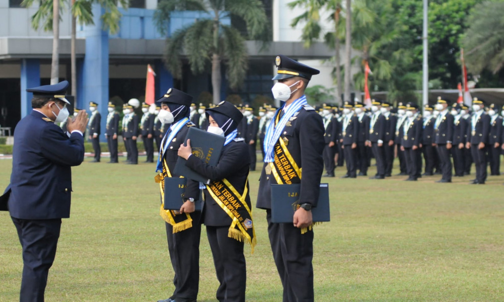 PENUHI SDM TRANSPORTASI DARAT YANG KOMPETEN, KEMENHUB LULUSKAN 470 TARUNA YANG SIAP HADAPI ERA SOCIETY 5.0