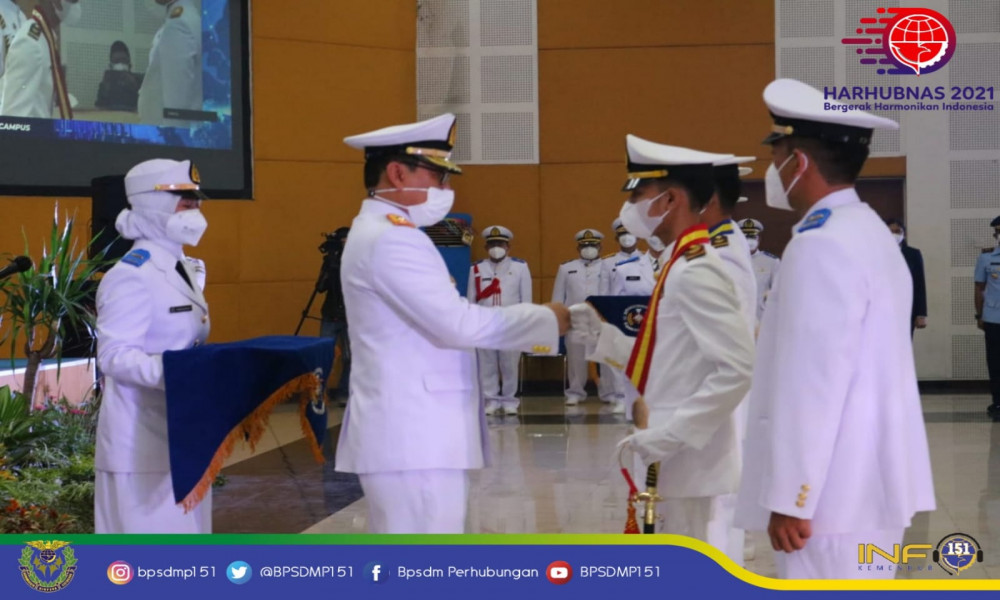 SELAIN MENINGKATKAN KNOWLEDGE DAN SKILL, LULUSKAN KEMENHUB TEKANKAN ATTITUDE DAN INTEGRITAS DALAM MENGHADAPI DUNIA KERJA