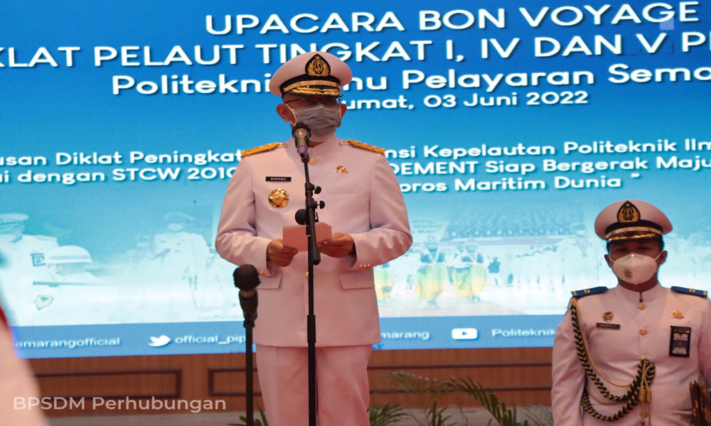 TUTUP DIKLAT PENINGKATAN PELAUT, KEPALA BPSDMP DORONG PARA LULUSAN TERUS TINGKATKAN KOMPETENSI DUKUNG WUJUDKAN INDONESIA SEBAGAI POROS MARITIM DUNIA