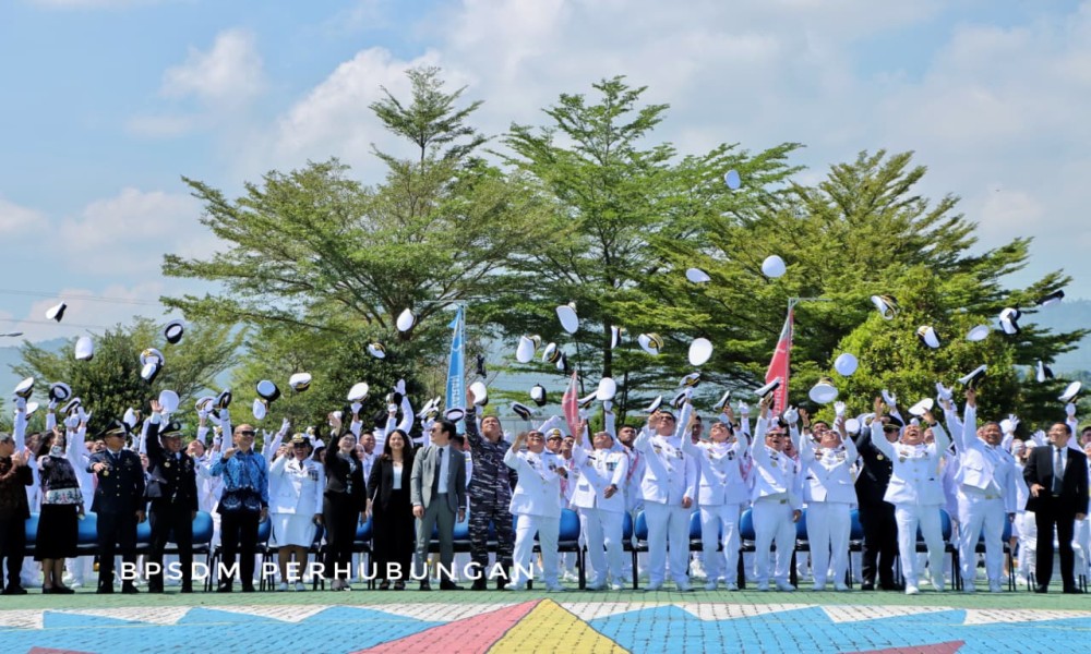 WISUDA POLITEKNIK PELAYARAN SULAWESI UTARA, SEKRETARIS BPSDMP: PELAUT HARUS BERMENTAL TANGGUH, PROFESIONAL DAN BERTANGGUNG JAWAB